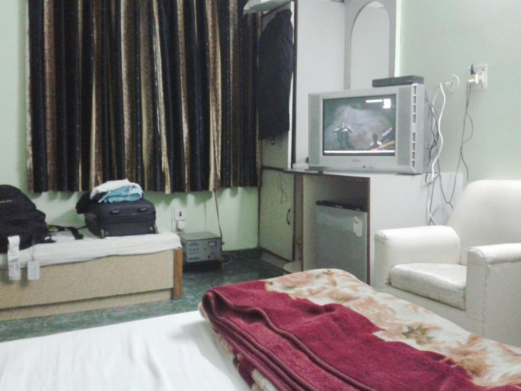 Hotel Woodland Deluxe Νέο Δελχί Εξωτερικό φωτογραφία