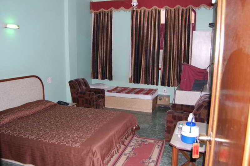 Hotel Woodland Deluxe Νέο Δελχί Εξωτερικό φωτογραφία