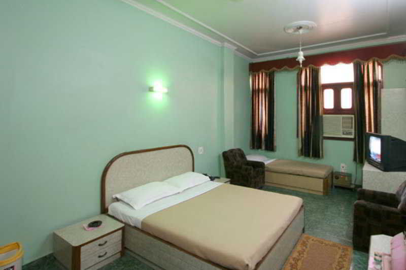 Hotel Woodland Deluxe Νέο Δελχί Εξωτερικό φωτογραφία